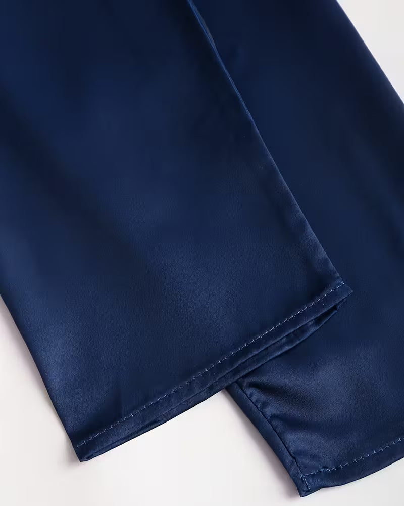 Printed Right Shoulder Reversed Blouse