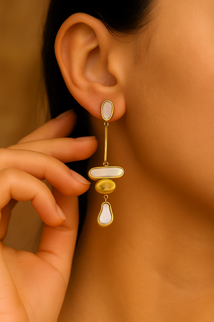 Radiant Darya | Sparkling Statement Earrings