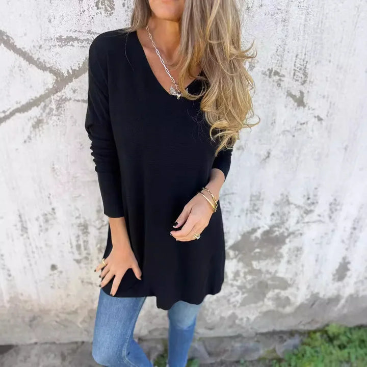 Hazel | Relaxed V-Neck Knit Tunic