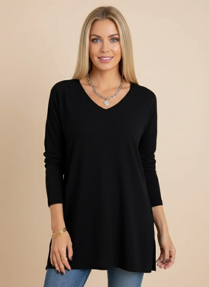 Hazel | Relaxed V-Neck Knit Tunic
