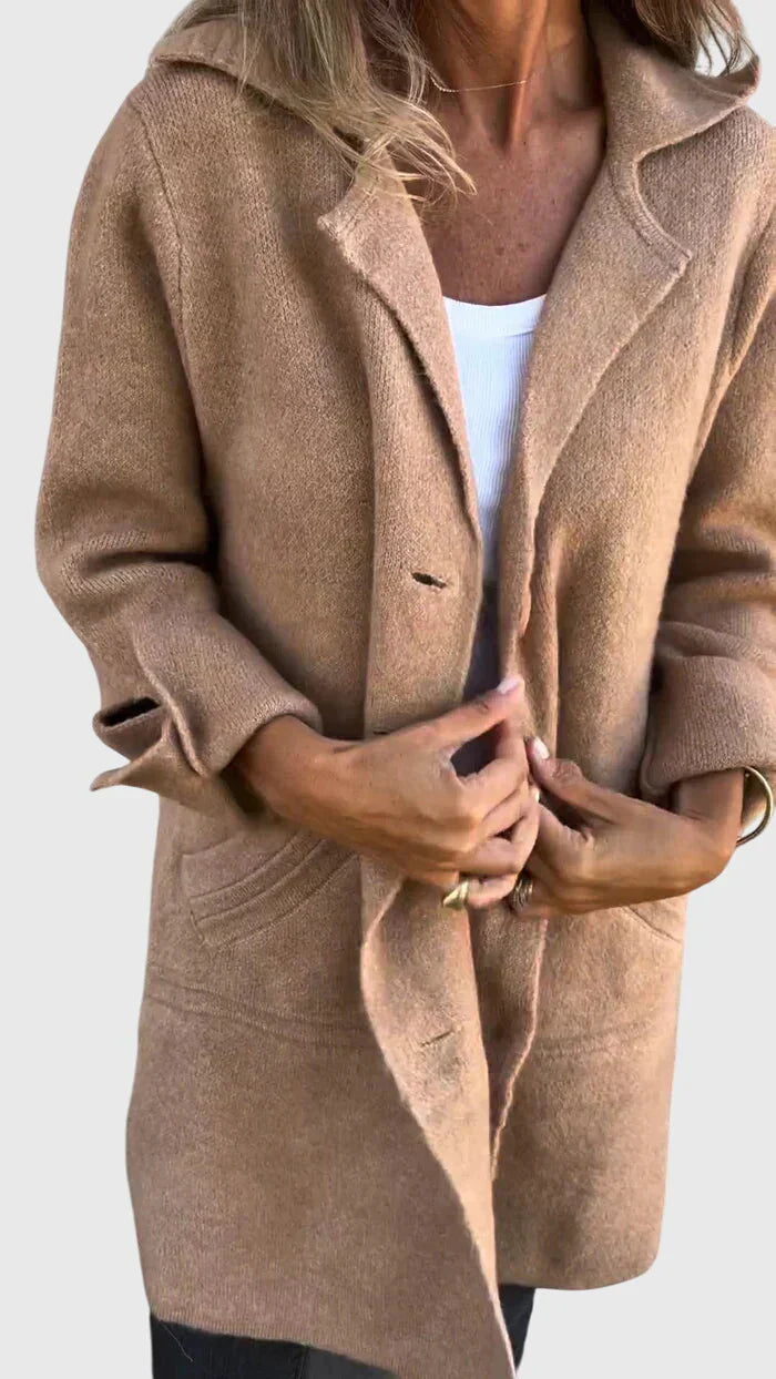 Lisa - Blazer with Buttons